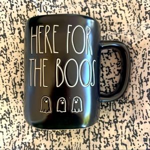 New Rae Dunn ceramic mug Halloween HERE FOR THE BOOS 👻👻👻